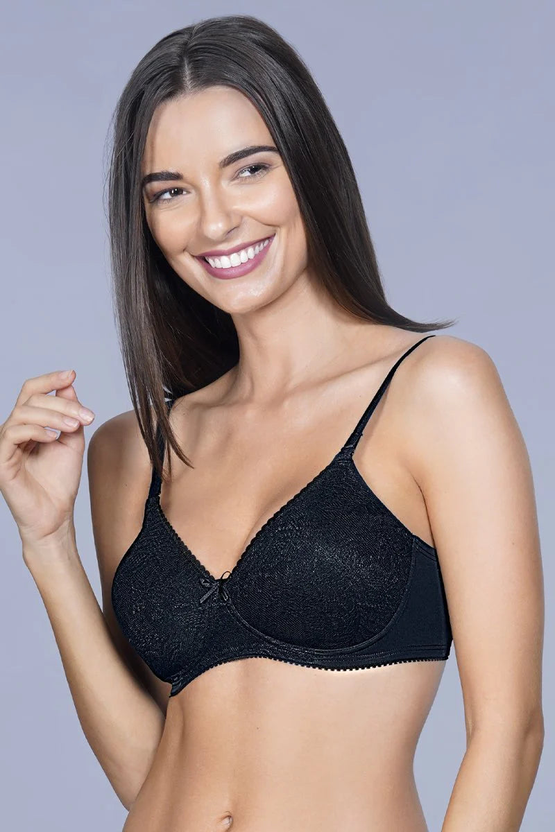 Lace Essentials Padded Non-Wired Bra | 24302